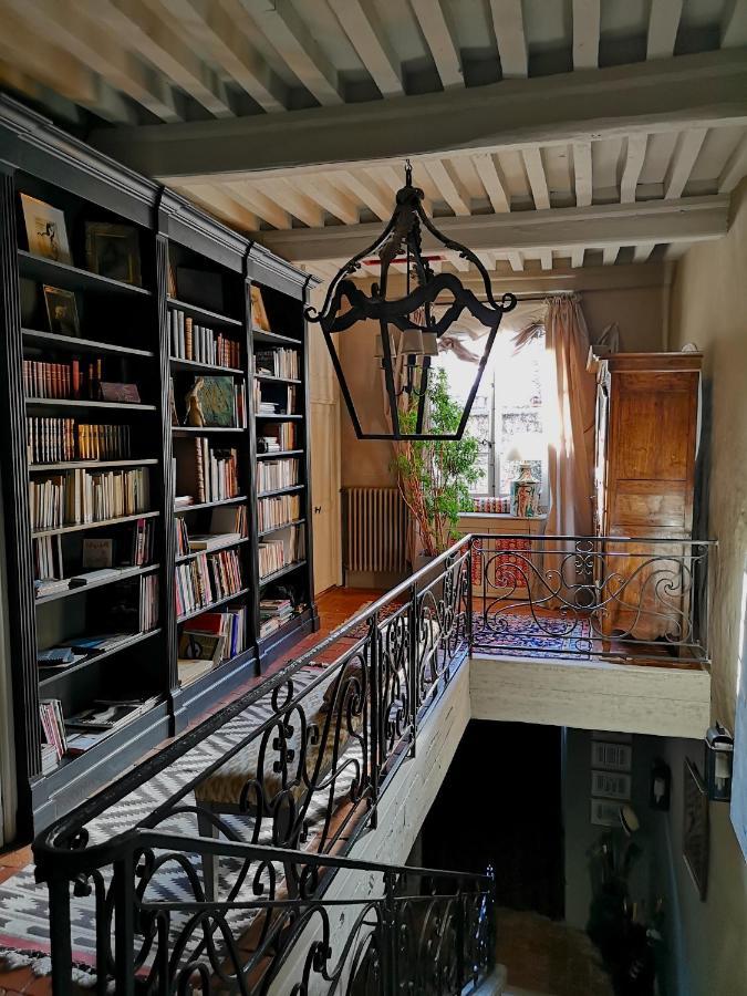 Maison D'Hotes - Les Tillets Bois-Sainte-Marie Luaran gambar
