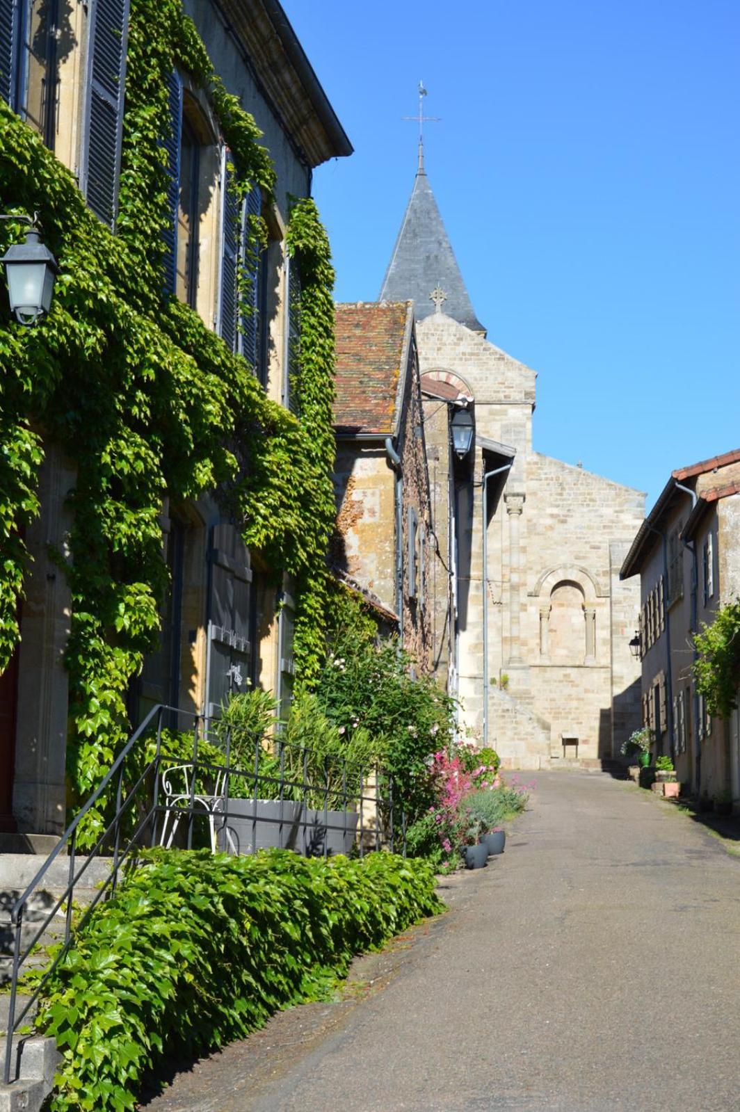 Maison D'Hotes - Les Tillets Bois-Sainte-Marie Luaran gambar